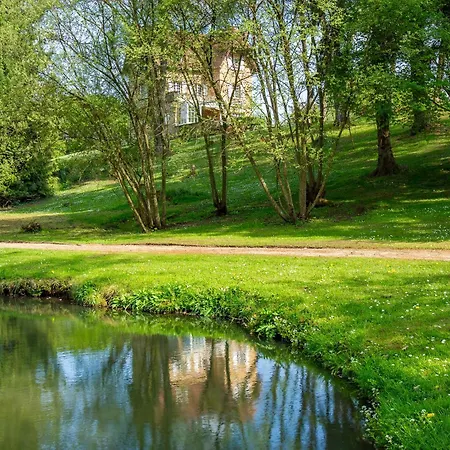 Les Chenes, Avec Piscine, Tennis Et Privatif * Guerquesalles