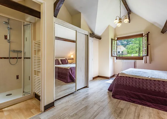 Les Chenes, Avec Piscine, Tennis Et Privatif בית נופש *